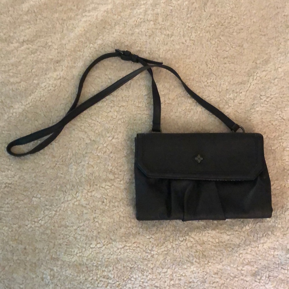 SOLD IRL: Simply Vera over the shoulder purse